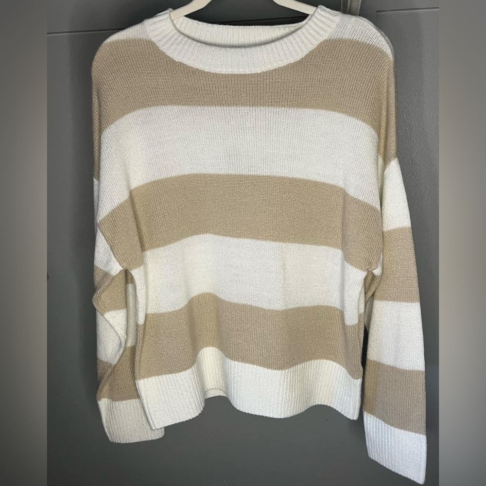 H&M Tan and White Crew Neck Sweater with Stripes